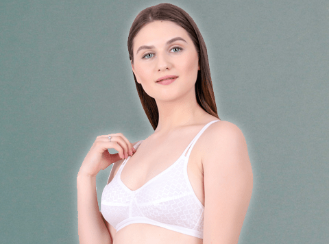 DOMYOS by Decathlon Women Bralette Heavily Padded Bra - Buy DOMYOS by  Decathlon Women Bralette Heavily Padded Bra Online at Best Prices in India